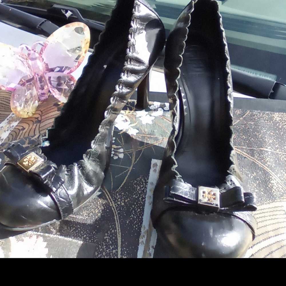 Ladies Shoes